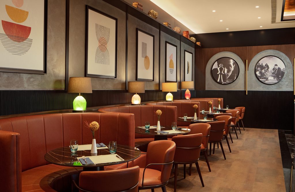 SHE_ISTSI_Chess_Restaurant_4 copy